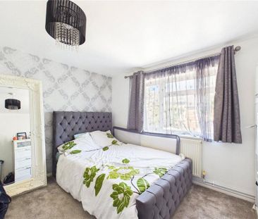 2 bedroom maisonette to rent - Photo 4
