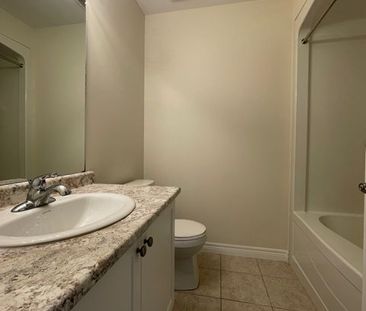 For Lease - 224 Dalgleish Trail, Hamilton, Ontario - Photo 6