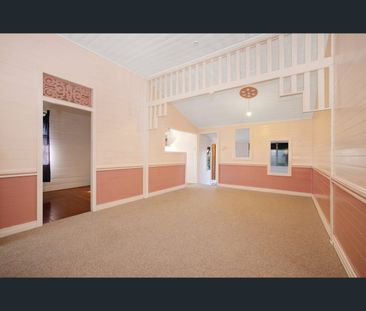 17 Bishop Street, Belgian Gardens, Qld 4810 - Photo 2