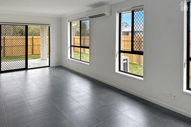 21 Conservation Drive, - Photo 1