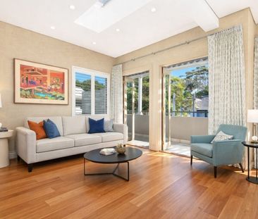 Stunning north facing apartment - Photo 2