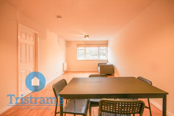 2 bed Apartment for Rent - Photo 1