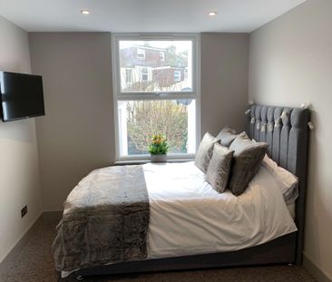 Convenient House Share in Brighton Room 5 - Photo 5