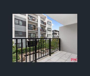 Well maintained contemporary apartment - Photo 4