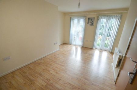 2 bedroom apartment to rent - Photo 3
