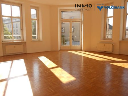 Toller Ausblick! ...direkt auf die Ringstraße! - Photo 4