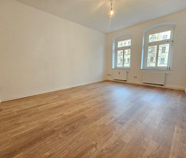 Familienwohnung mit Balkon in ruhiger Lage - Photo 1