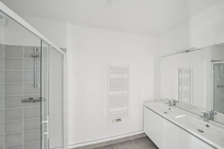 Louer appartement 4 pièces de 99 m² - Photo 3