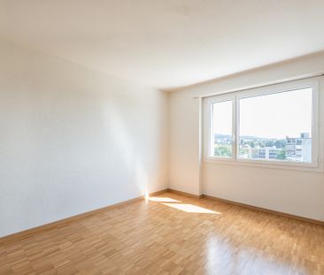 Grosszügige Maisonettewohnung mit einzigartiger Aussicht über Bellach - Photo 6
