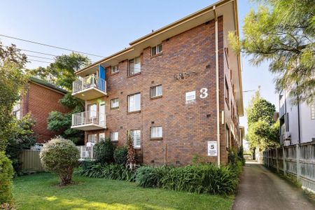 Apply Now - Century 21 &vert; the Paramount Group - Photo 5