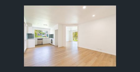 Fully renovated family home - Photo 3