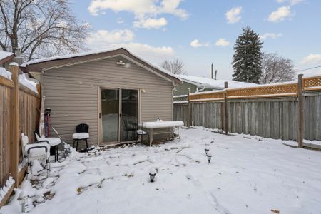 For Lease - 351 Winnifred Drive Unit# (East), Georgina, Ontario - Photo 5