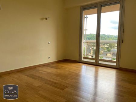 Location Appartement 2 pièces 52m² BRIVE LA GAILLARDE 19100 - Photo 2