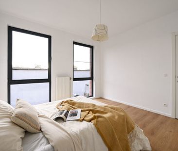 Lichtrijk appartement met terras in Borsbeek - Foto 3