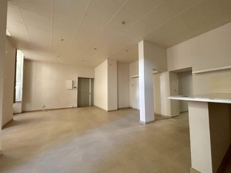Location Appartement 2 pièces 60m² AVIGNON 84000 - Photo 5