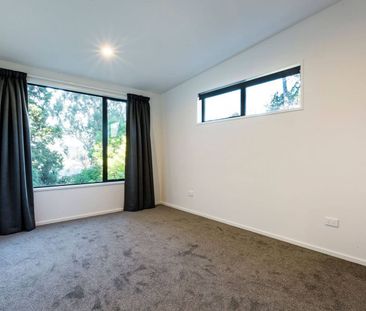 SAINT JAMES PLACE 6 | FAIRFIELD - Photo 6