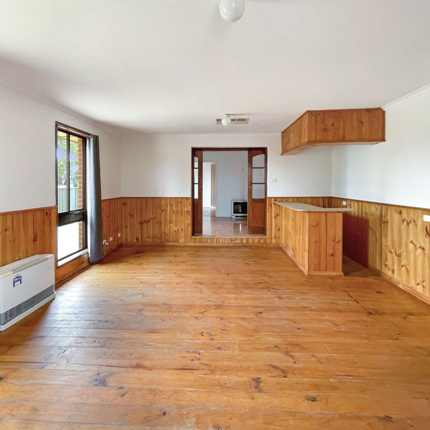 23 Morgan Street, Sebastopol - Photo 1