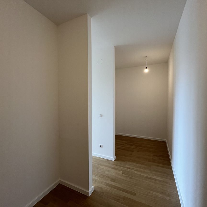 3-Zimmer-Wohnung mit kleinem Balkon im 7. Stock direkt am Modenapark - zu mieten in 1030 Wien - Photo 1