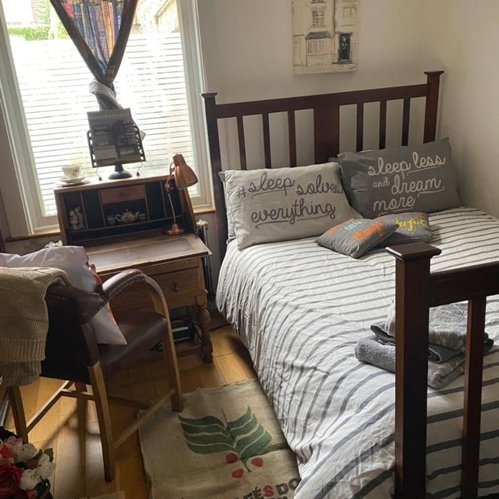 Room in a Shared House, Hinton Road, SE24 - Photo 1