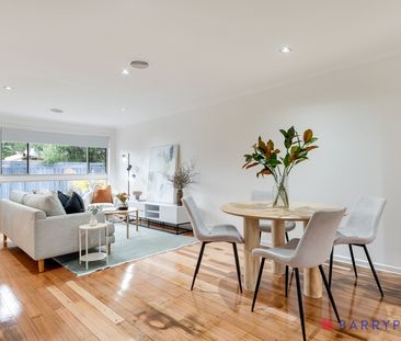 Freshly Painted 2-bedroom Unit With Private Courtyard! - Photo 1