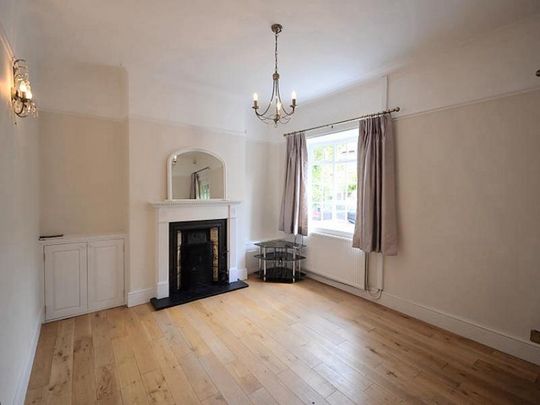 2 Bedroom Terraced To Let - Photo 1