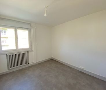 Location - Appartement T4 - 67 m² - Pont-de-Roide-Vermondans - Photo 3