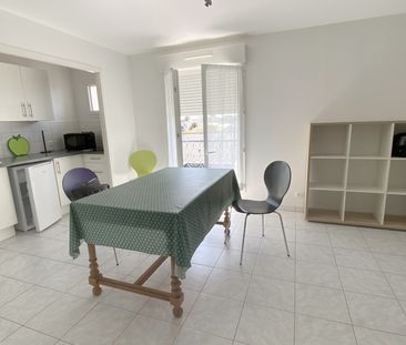 Location Appartement 3 pièces 47m² ANGERS 49100 - Photo 2