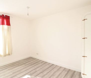 Eastbourne Road, Stratford, London E15 - Photo 6