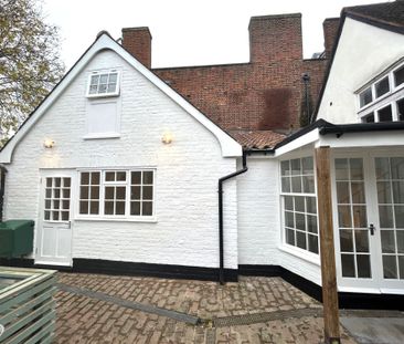 New Road, Ware - Photo 1