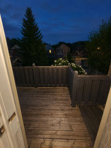 For Lease - 396 Crawford Street Unit# Upper, Toronto, Ontario - Photo 2