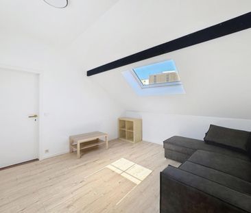 Appartement te huur in Elsene - Photo 2