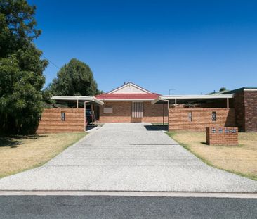 2/729 Lavis Street, ALBURY NSW 2640 - Photo 1