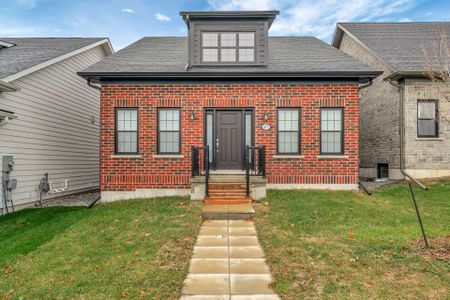 For Lease - 677 Wilkins Gate, Cobourg, Ontario - Photo 2