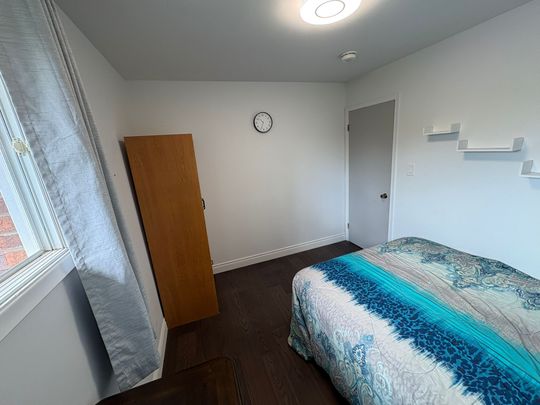 For Lease - 48 CAVALIER Place, Waterloo, Ontario - Photo 1