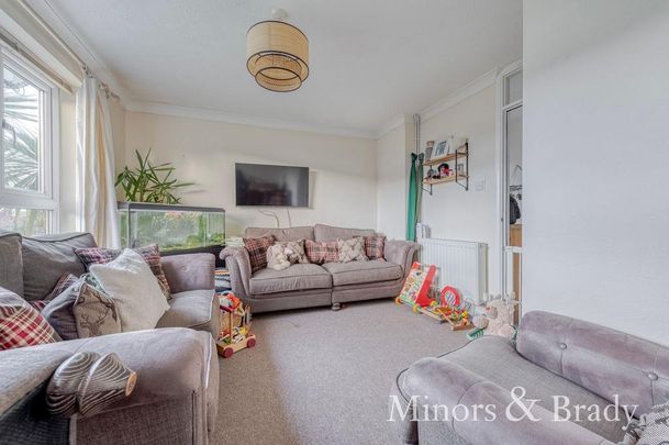 2 bedroom detached bungalow to rent - Photo 1