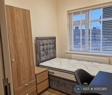 1 bedroom in a house share to rent - Photo 6