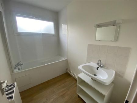 Appartement T3 à louer Rennes Beauregard - 67 m² - Photo 3