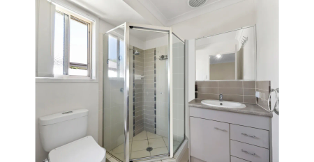 SPACIOUS HOME WITH LOW MAINTENANCE YARD - Photo 5