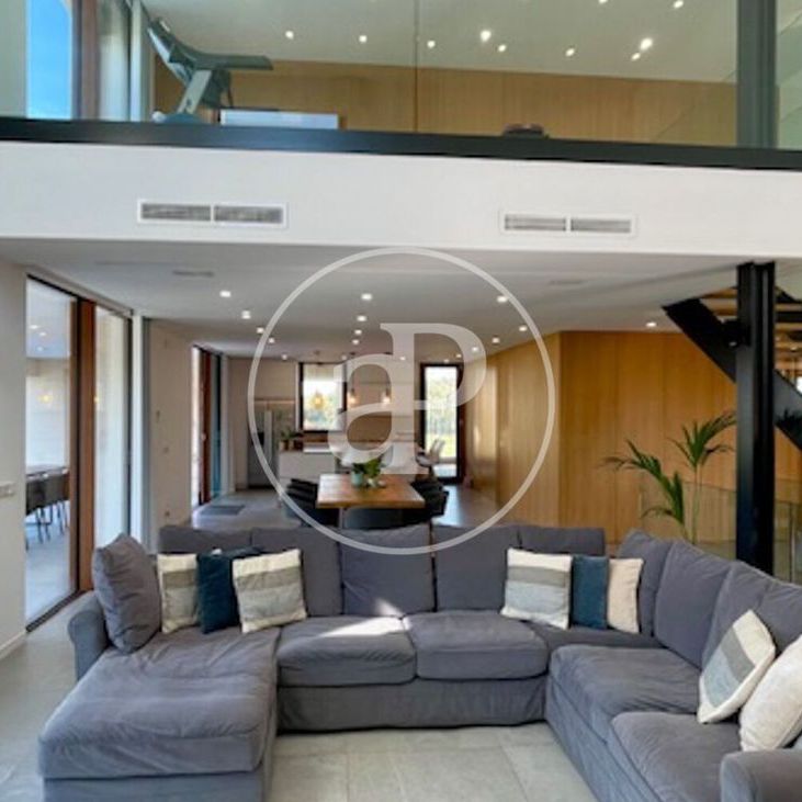 3 bedroom luxury Villa for rent in Alcúdia, Balearic Islands - Photo 1