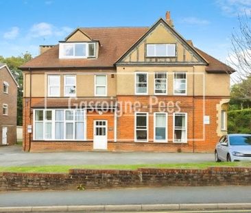 Clandon Road, Guildford - Photo 1