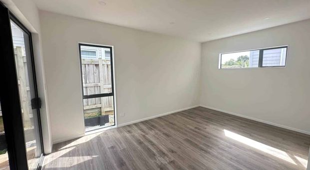 Brand new spacious four bedroom house in Botan... - Photo 1