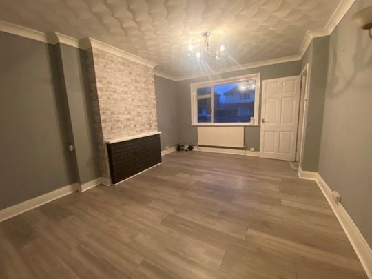 Lobelia Road, SO16 - Photo 1