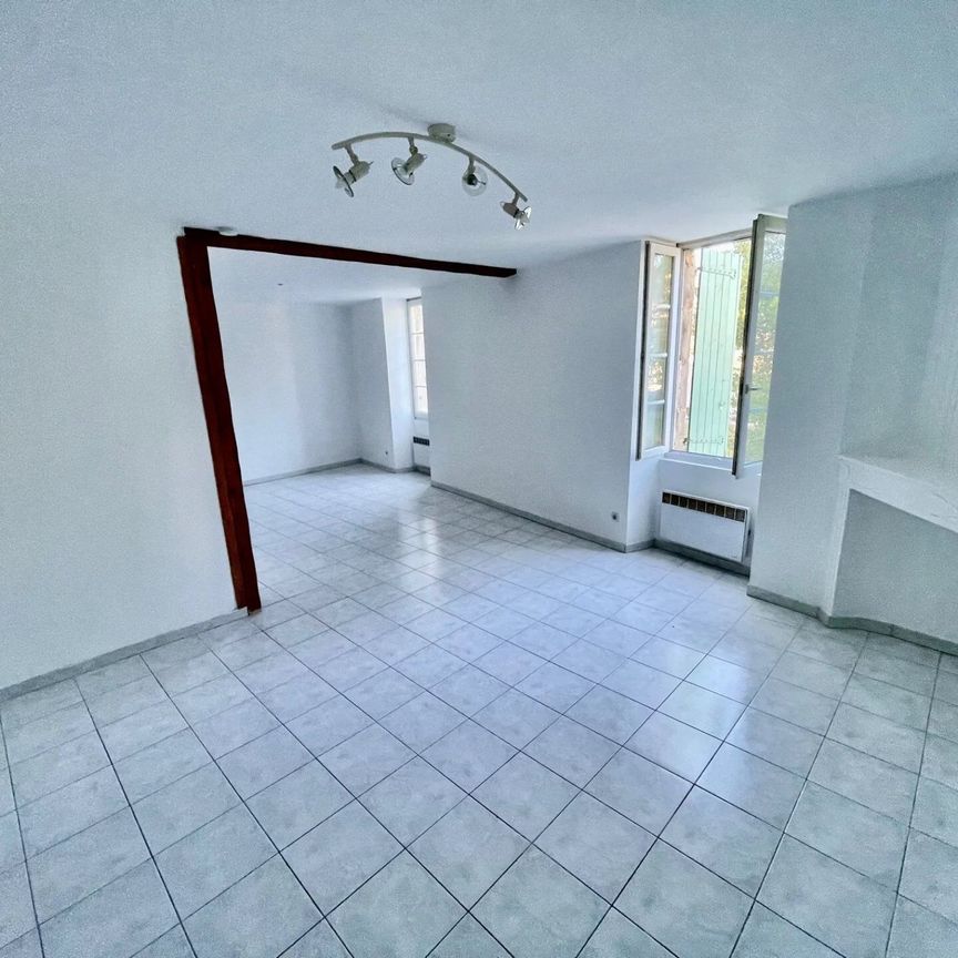 Location Appartement 3 pièces 73 m2 à Lodève - Photo 1