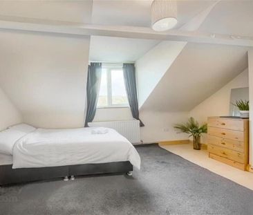 Room 5, 45 Balfour Avenue, Belfast, BT7 2EU - Photo 4