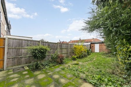 Manor Road, Mitcham, CR4 - Photo 5