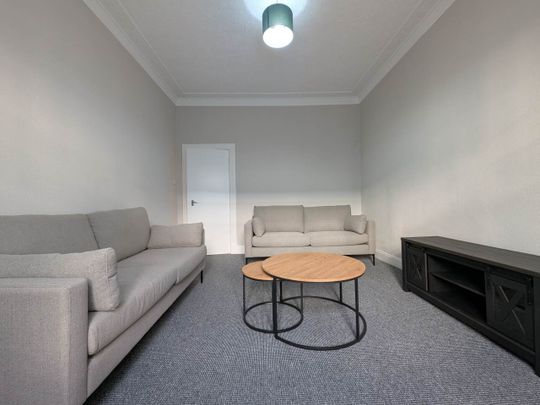 2 bed Flat to rent - Photo 1