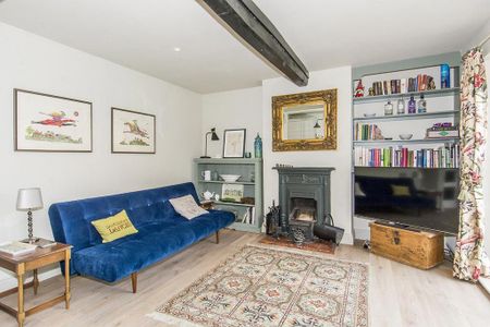 2 bedroom terraced house to rent - Photo 3