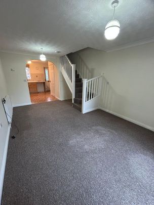 2 bedroom semi-detached house to rent - Photo 1