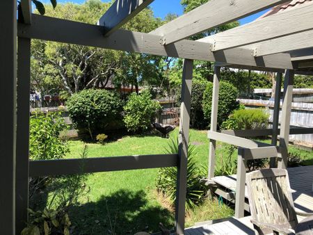 Point Chevalier - Photo 2