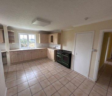 4 bedroom detached house to rent - Photo 1